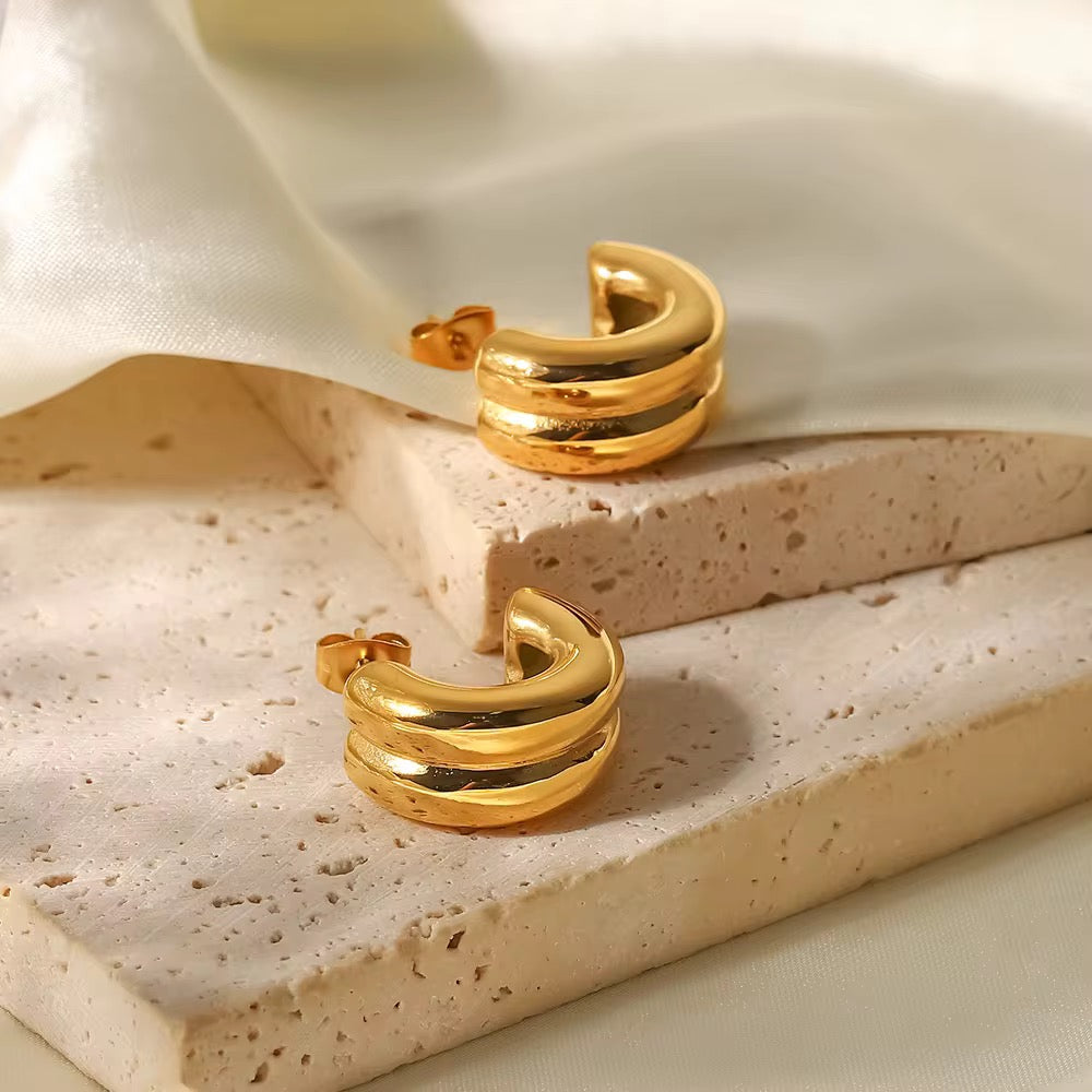 Double Layer CC Shaped Chunky Earrings